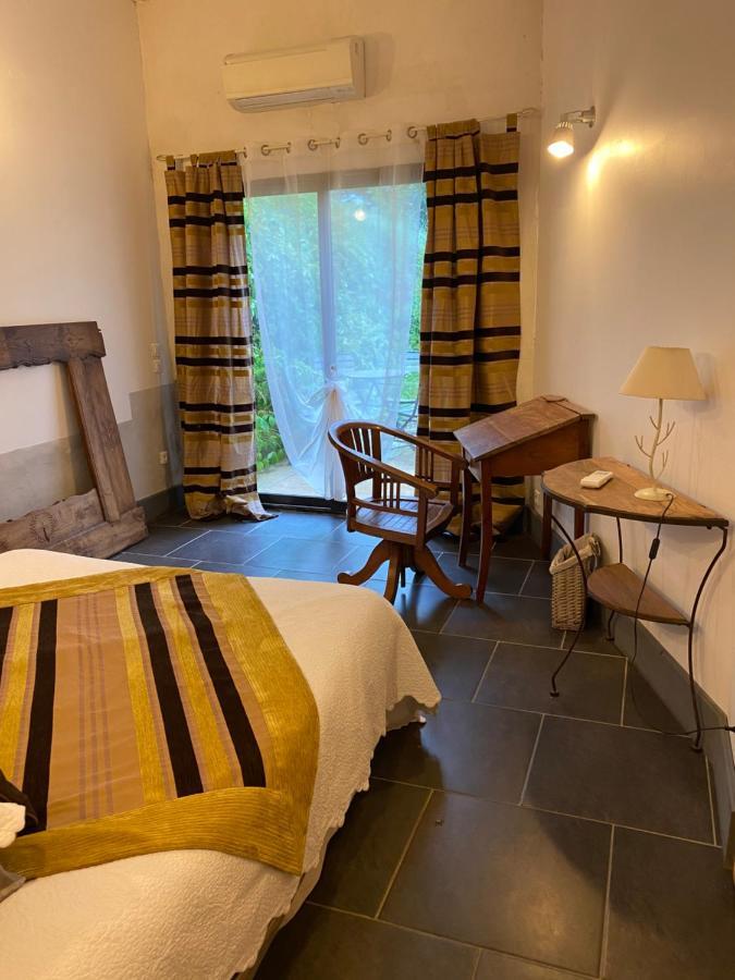 Domaine De La Michelle Hotel Madaillan Kültér fotó